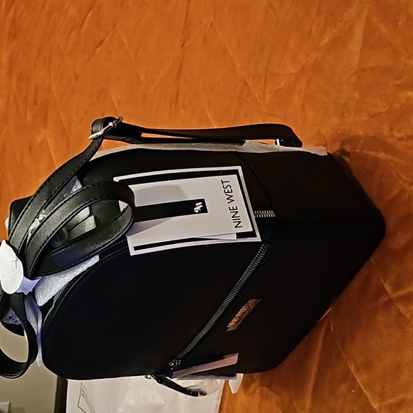 Backpack - Picture 2 of 3